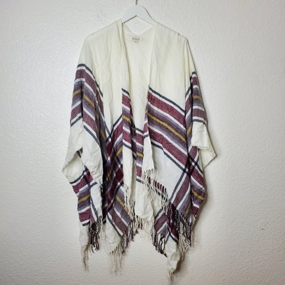 Francesca's Collections Sweaters - Francesca's Multicolored Fringe Poncho One Size